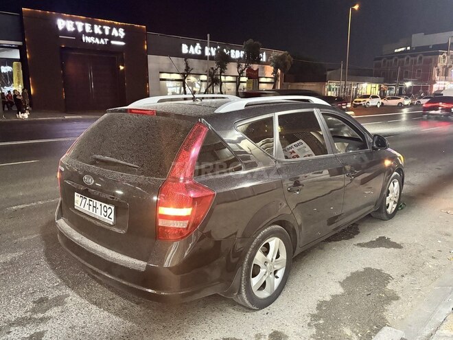 Kia  2009, 245,000 km - 1.6 l - Bakı