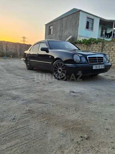 Mercedes E 200 1996, 420,000 km - 2.0 л - Bakı