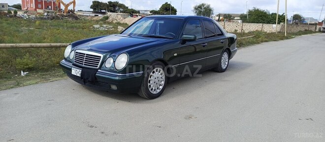 Mercedes E 240 1997, 340,000 km - 2.4 л - Bakı