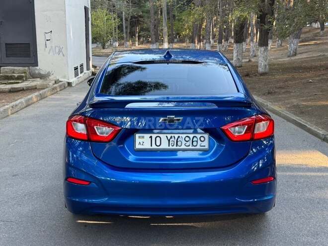Chevrolet Cruze 2018, 267,349 km - 1.4 l - Sumqayıt
