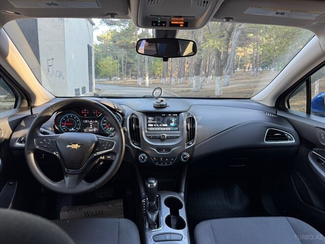 Chevrolet Cruze 2018, 267,349 km - 1.4 l - Sumqayıt