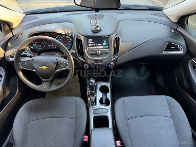 Chevrolet Cruze 2018, 267,349 km - 1.4 l - Sumqayıt