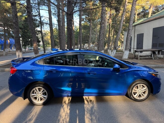 Chevrolet Cruze 2018, 267,349 km - 1.4 l - Sumqayıt