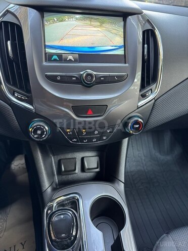 Chevrolet Cruze 2018, 267,349 km - 1.4 l - Sumqayıt