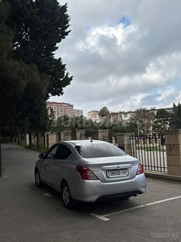 Nissan Sunny 2018, 196,000 km - 1.5 л - Bakı