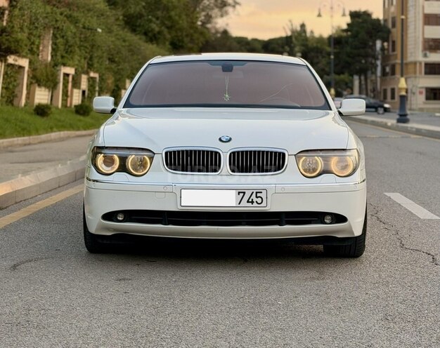 BMW 745 2002, 220,000 km - 4.4 l - Bakı