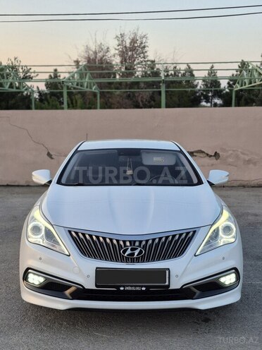 Hyundai Grandeur 2016, 200,000 km - 2.2 л - Bakı