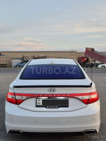 Hyundai Grandeur 2016, 200,000 km - 2.2 л - Bakı