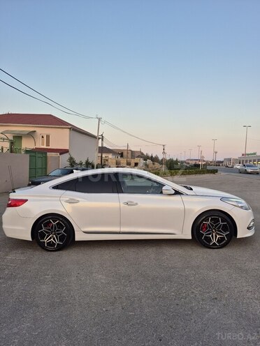 Hyundai Grandeur 2016, 200,000 km - 2.2 л - Bakı