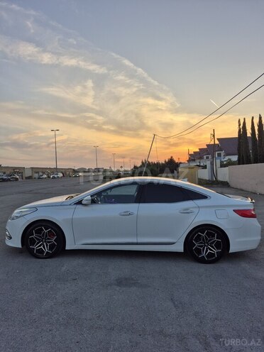 Hyundai Grandeur 2016, 200,000 km - 2.2 л - Bakı