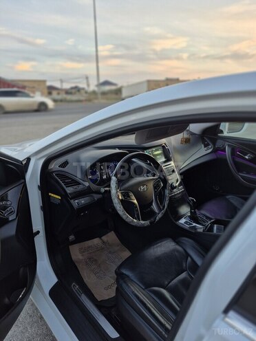 Hyundai Grandeur 2016, 200,000 km - 2.2 л - Bakı