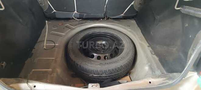 Renault Logan 2014, 498,889 km - 1.6 l - Samux