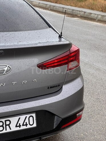 Hyundai Elantra 2019, 185,000 km - 2.0 л - Bakı