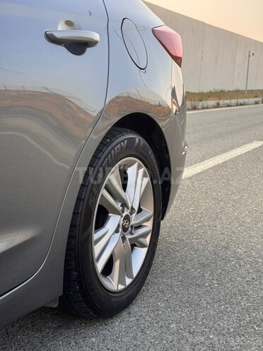 Hyundai Elantra 2019, 185,000 km - 2.0 л - Bakı