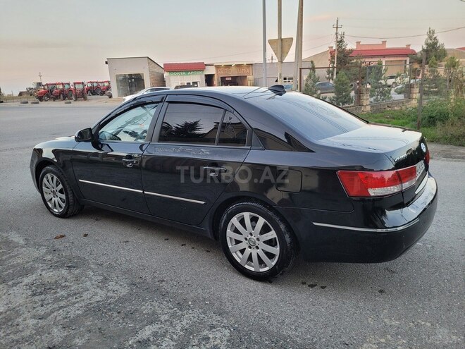 Hyundai Sonata 2008, 377,000 km - 2.4 l - Quba