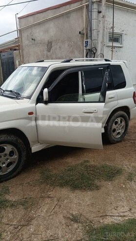 Mitsubishi Pajero io 2000, 400,000 km - 2.0 l - Bakı