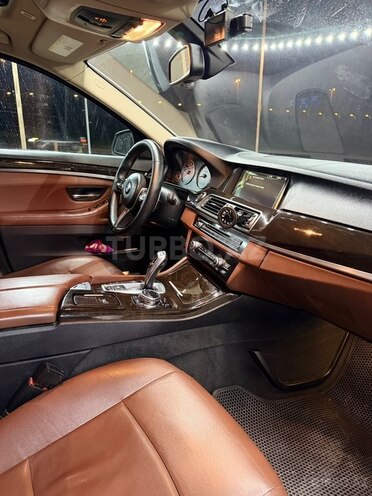 BMW 528 2014, 250,000 km - 2.0 l - Bakı