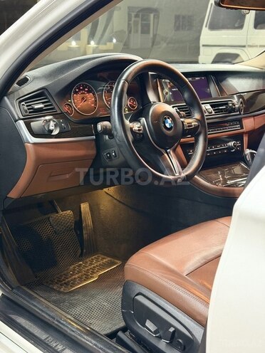 BMW 528 2014, 250,000 km - 2.0 l - Bakı
