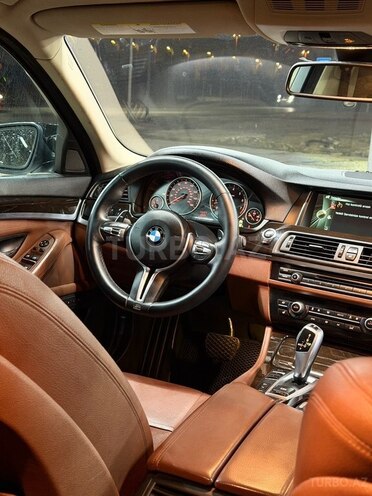 BMW 528 2014, 250,000 km - 2.0 l - Bakı