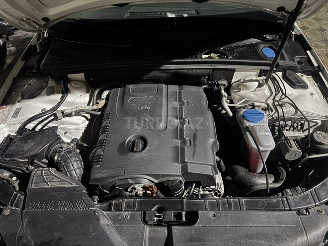 Audi A4 2009, 211,500 km - 1.8 л - Bakı
