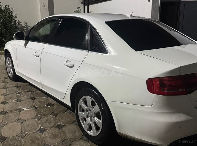 Audi A4 2009, 211,500 km - 1.8 л - Bakı