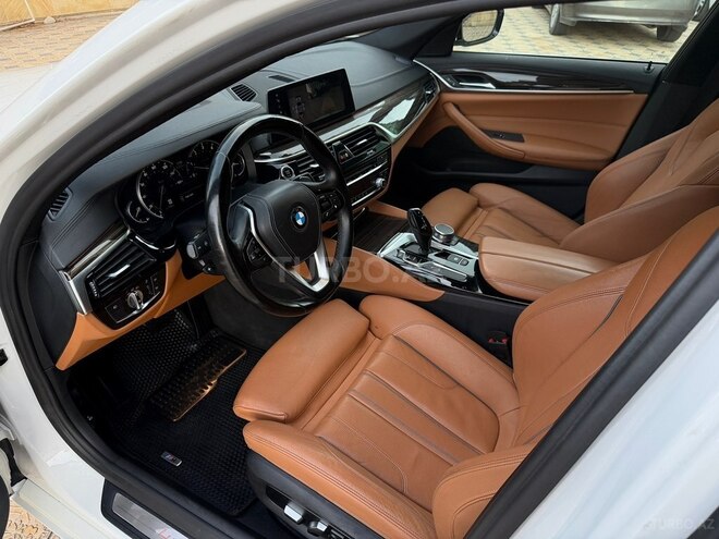 BMW 530 2018, 65,000 km - 2.0 л - Gəncə