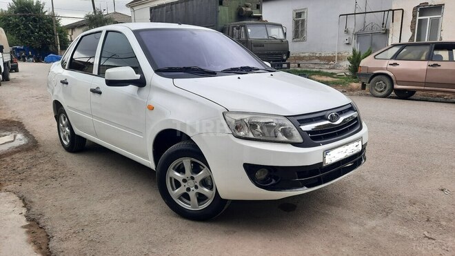 LADA (VAZ) Granta 2012, 234,000 km - 1.6 l - Salyan