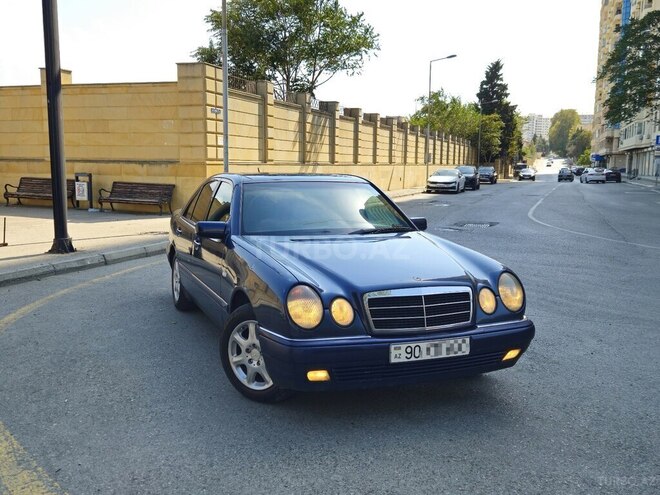 Mercedes E 200 1997, 504,000 km - 2.2 l - Bakı