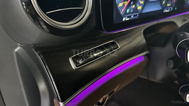 Mercedes E 220 d 2016, 96,000 km - 2.0 l - Bakı