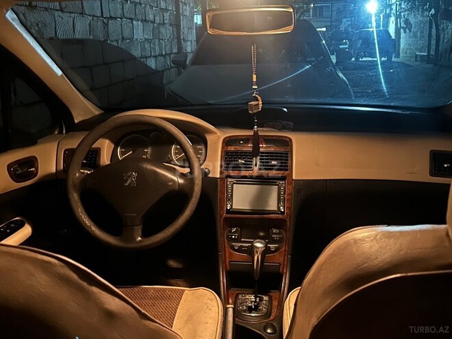 Peugeot 307 2003, 213,000 km - 1.6 л - Bakı