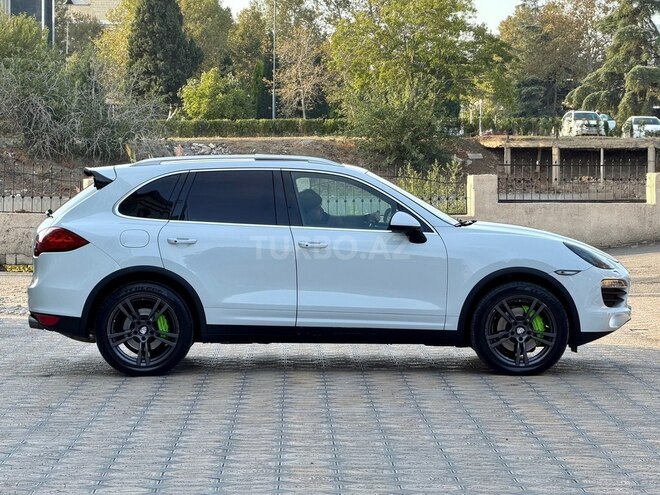 Porsche Cayenne 2013, 219,000 km - 3.6 l - Gəncə