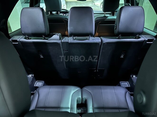 Land Rover Discovery 2018, 149,000 km - 3.0 l - Bakı