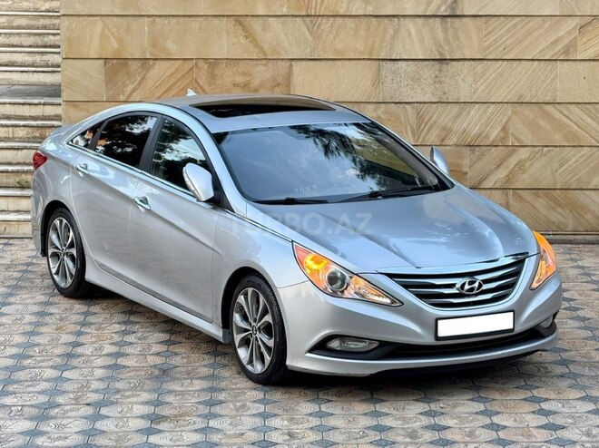 Hyundai Sonata 2014, 125,000 km - 2.0 л - Gəncə