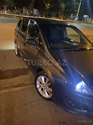 Opel Zafira 2009, 482,558 km - 1.6 l - Sumqayıt