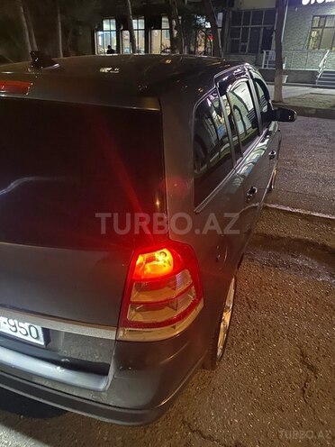 Opel Zafira 2009, 482,558 km - 1.6 l - Sumqayıt