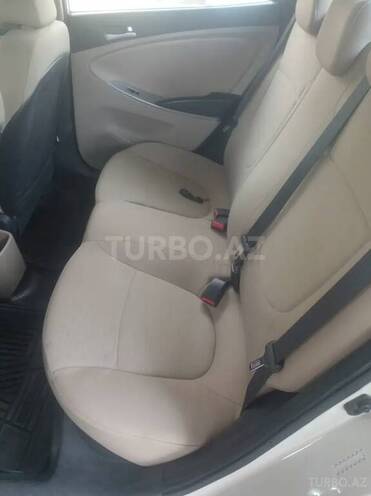 Hyundai Accent 2015, 160,000 km - 1.6 l - Masallı