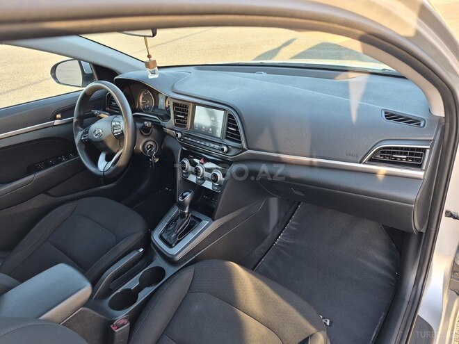 Hyundai Elantra 2019, 166,355 km - 2.0 l - Bakı