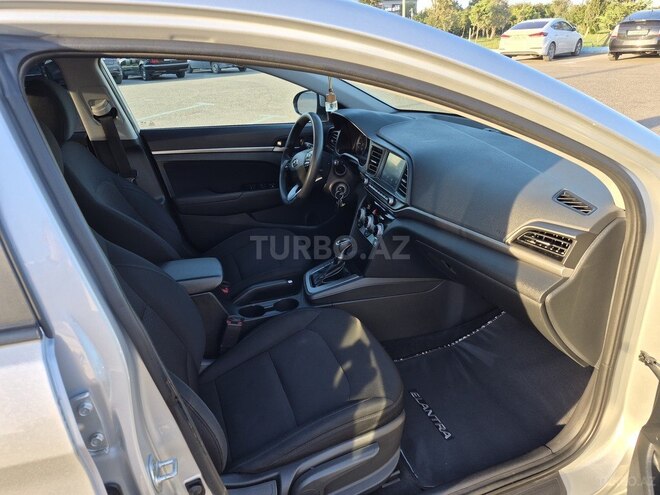 Hyundai Elantra 2019, 166,355 km - 2.0 l - Bakı