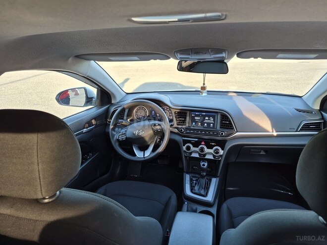 Hyundai Elantra 2019, 166,355 km - 2.0 l - Bakı