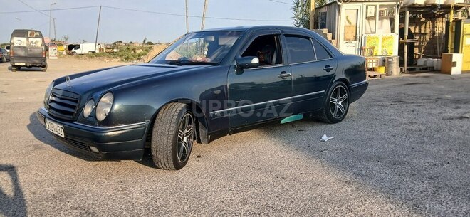 Mercedes E 200 1997, 460,000 km - 2.0 l - Bakı