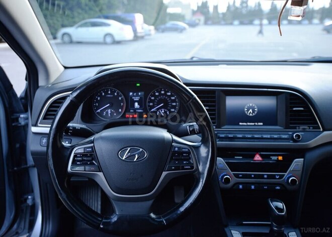 Hyundai Elantra 2016, 112,000 km - 2.0 l - Bakı