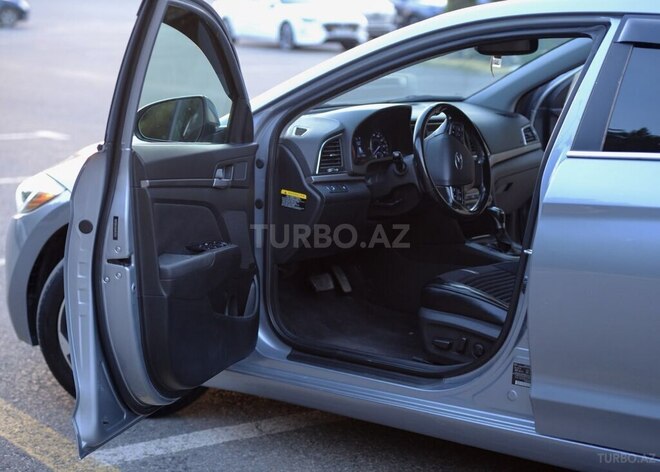 Hyundai Elantra 2016, 112,000 km - 2.0 l - Bakı