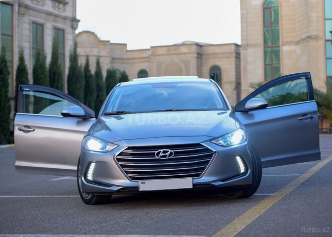 Hyundai Elantra 2016, 112,000 km - 2.0 l - Bakı