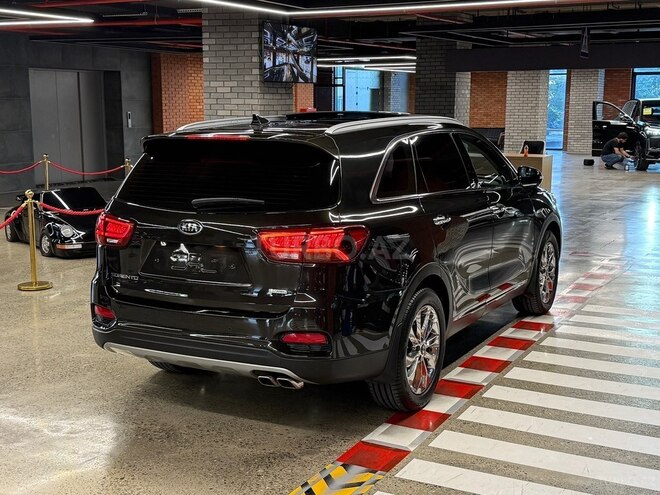 Kia Sorento 2018, 176,500 km - 2.0 l - Bakı