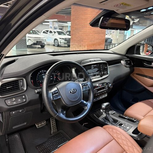 Kia Sorento 2018, 176,500 km - 2.0 l - Bakı