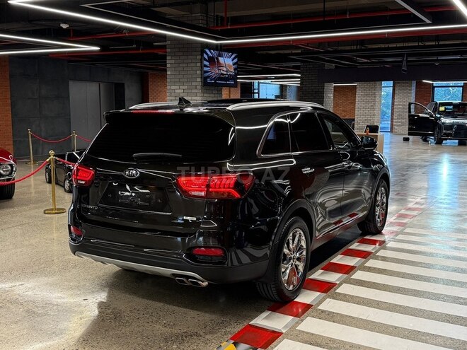Kia Sorento 2018, 176,500 km - 2.0 l - Bakı