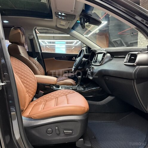 Kia Sorento 2018, 176,500 km - 2.0 l - Bakı