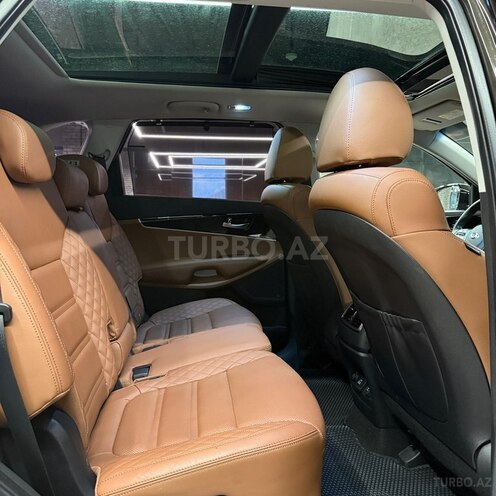 Kia Sorento 2018, 176,500 km - 2.0 l - Bakı