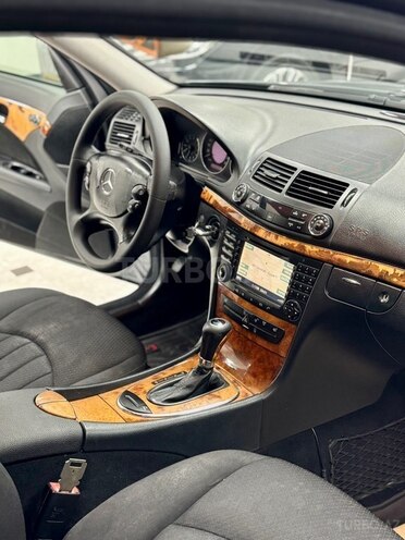 Mercedes E 220 2008, 347,000 km - 2.2 l - Bakı