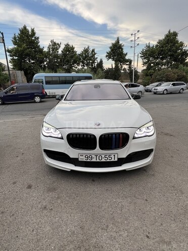 BMW 740 2011, 325,000 km - 3.0 l - Sumqayıt